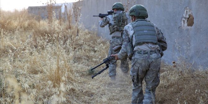 Zeytin Dalı bölgesinde 5 PKK/YPG'li terörist gözaltına alındı