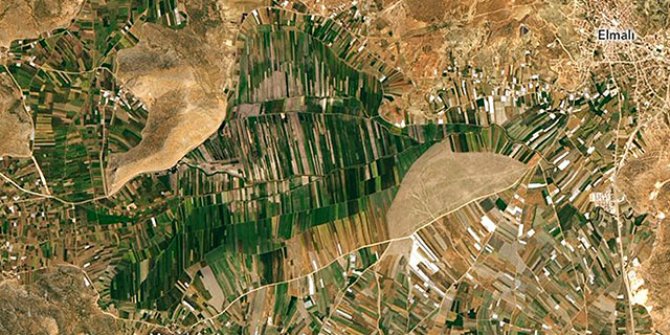 NASA, Antalya'daki tarım arazilerinin fotoğrafını paylaştı