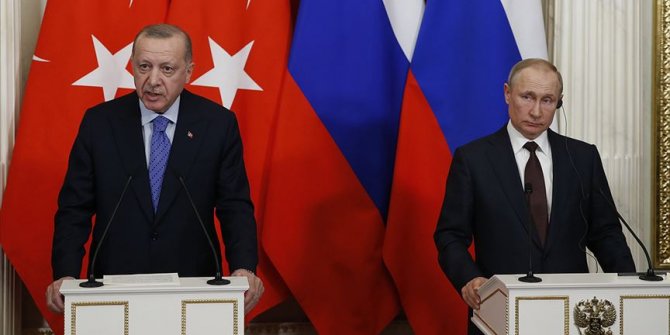Erdoğan ile Putin telefonda görüştü