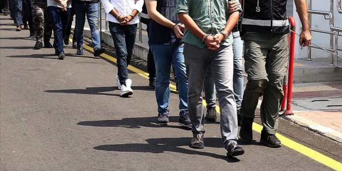 İzmir merkezli 40 ilde FETÖ'nün TSK yapılanmasına operasyon: 41 gözaltı