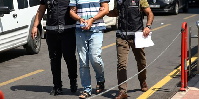 Adana'da FETÖ'nün sözde 'bölge imamı' tutuklandı