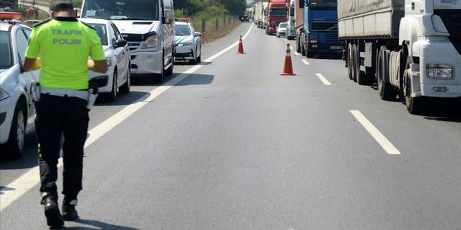 Ankara'da trafikte makas atan sürücülere ceza yağdı