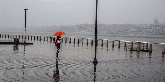 Marmara Bölgesi'nde gök gürültülü sağanak bekleniyor