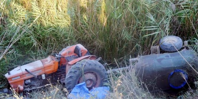 Dereye yuvarlanan traktörün sürücüsü öldü