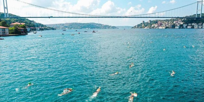 32. Boğaziçi Kıtalararası Yüzme Yarışı yapıldı