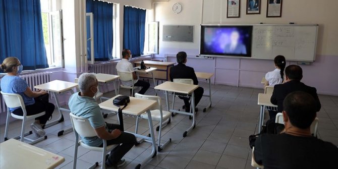 Öğretmenlere yönelik "Ölçme Değerlendirme Günleri" başladı