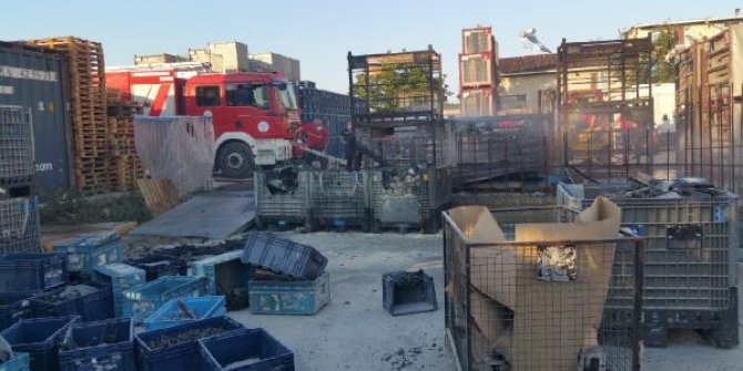 Gebze'de plastik fabrikasında korkutan yangın