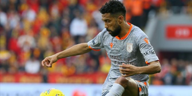 Medipol Başakşehir, Gael Clichy'ye veda etti