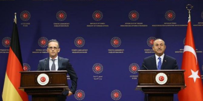 Bakan Çavuşoğlu: Gereği neyse tereddütsüz şekilde yaparız