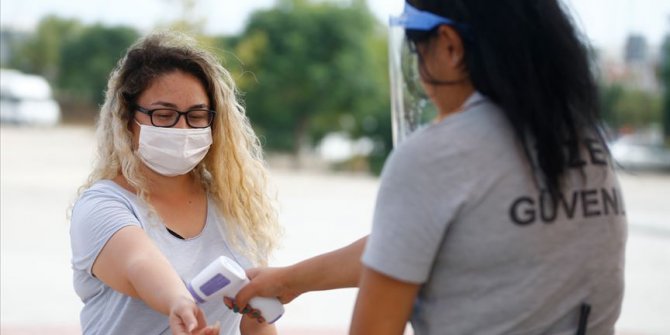 Türkiye'nin koronavirüsle mücadelesinde son 24 saatte yaşananlar