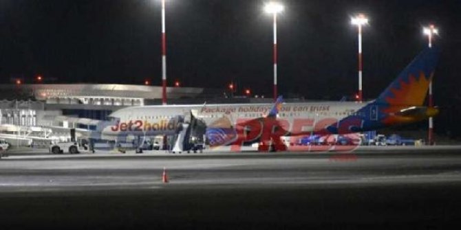 İstanbul'dan Mancherster'a kalkan yolcu uçağında Türk yolcu paniği