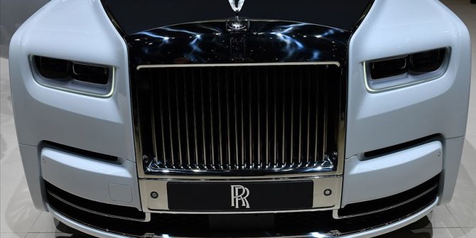 Rolls-Royce 5,4 milyar sterlin zarar açıkladı