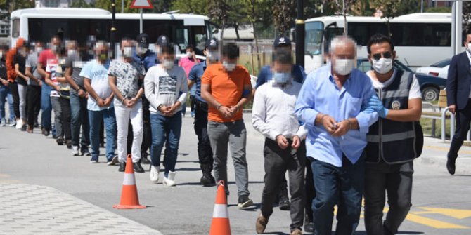 'Vali' yalanıyla 1 milyon lira vurgun yapan çete çökertildi