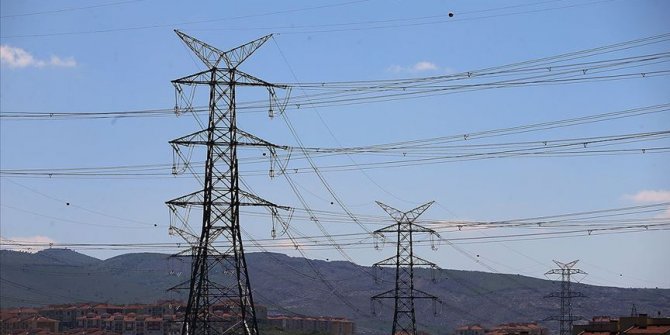 Enerji ithalatı faturası temmuzda yüzde 29,9 azaldı