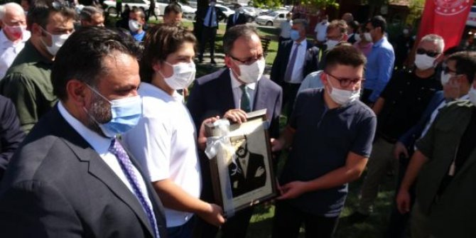 Bakan Kasapoğlu: Spekülasyonlara inat, zafer de bizim tarih de bizim