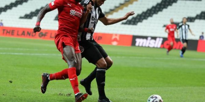 Demir Grup Sivasspor, Beşiktaş'ı 1-0 mağlup etti