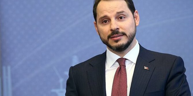 Bakan Albayrak: Mizah değil, terbiyesizliktir