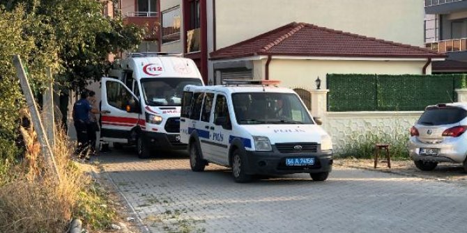 Alkollü kişi ve yakınları 112 ekibine saldırdı