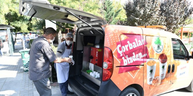 Mamak Belediyesi’nden sıcak ikram