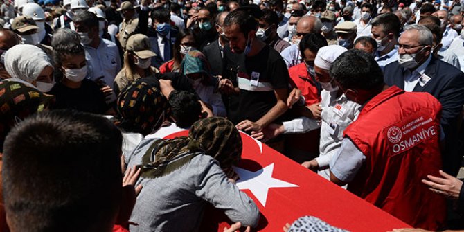 Giresun şehidi Jandarma Uzman Çavuş Sami Yılmaz toprağa verildi