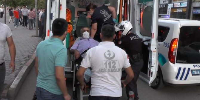 İki grubun kavgasında, bölgeden geçen 3 kişi yaralandı