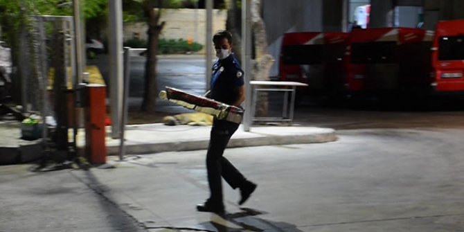 Paketteki havalı tüfek ateş aldı, kargo personeli yaralandı 