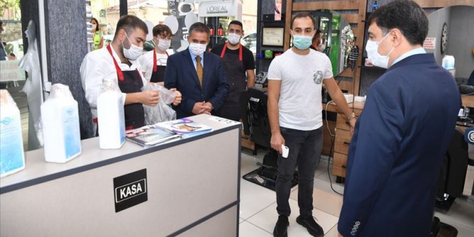 Ankara Valisi Vasip Şahin: Kurallara riayet edilmezse günün şartlarına ve ihtiyaçlarına göre yeni ek tedbirler alınacak