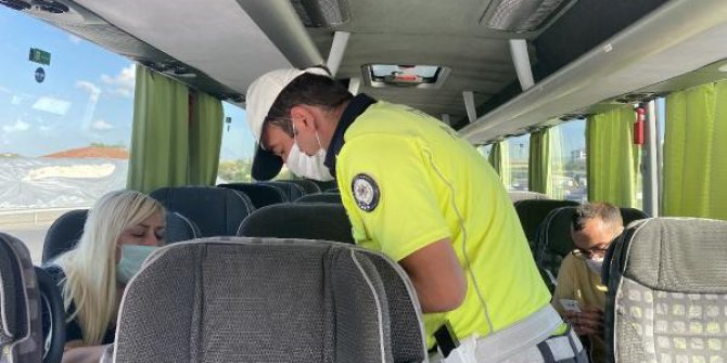 Çamlıca gişelerde toplu taşıma araçlarında koronavirüs denetimi
