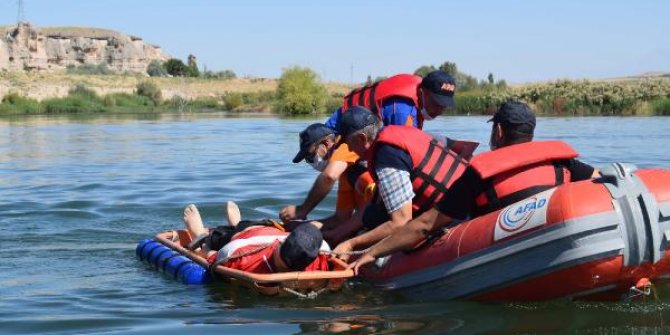 AFAD'dan, Kızılırmak Nehri'nde kurtarma tatbikatı