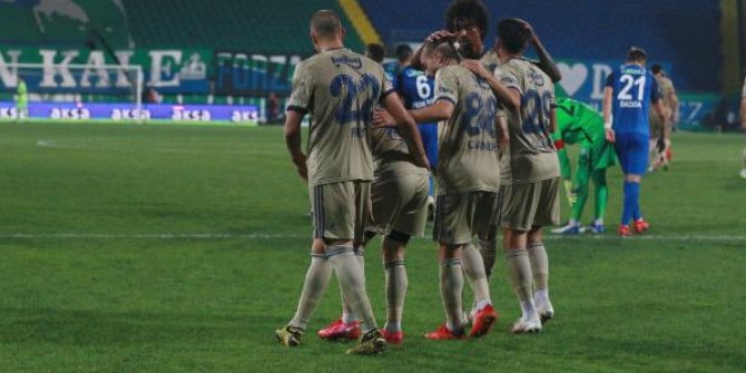 Fenerbahçe deplasmanda galibiyetle başladı