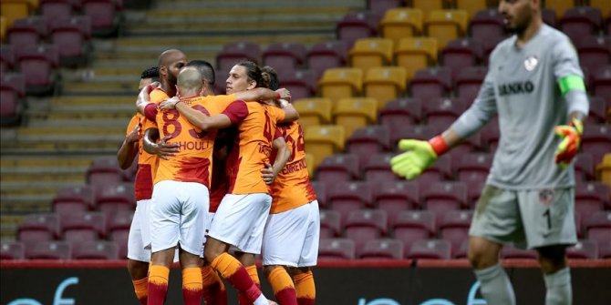 Galatasaray sezona galibiyetle başladı