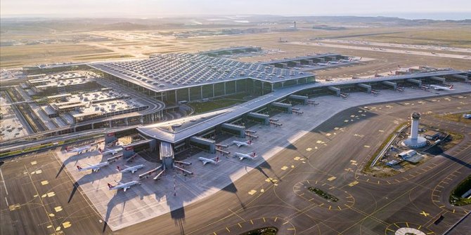 İstanbul ve Sabiha Gökçen havalimanlarından yaz aylarında 7,5 milyon yolcu uçtu