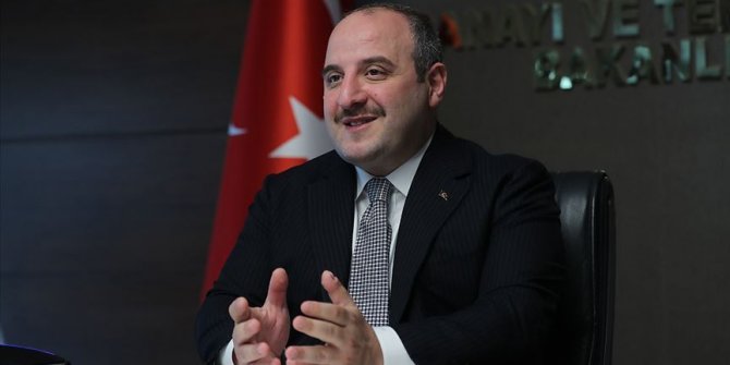 Bakan Varank: Özel sektör yatırımları artıyor