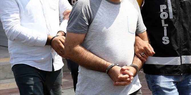 Bursa merkezli FETÖ operasyonunda 12 şüpheli yakalandı