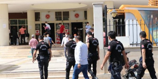 Şanlıurfa Adliyesi önünde kavga: 3 yaralı, 6 gözaltı