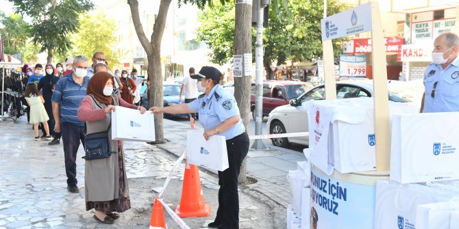 Farkındalık tişörtlerine yoğun ilgi 