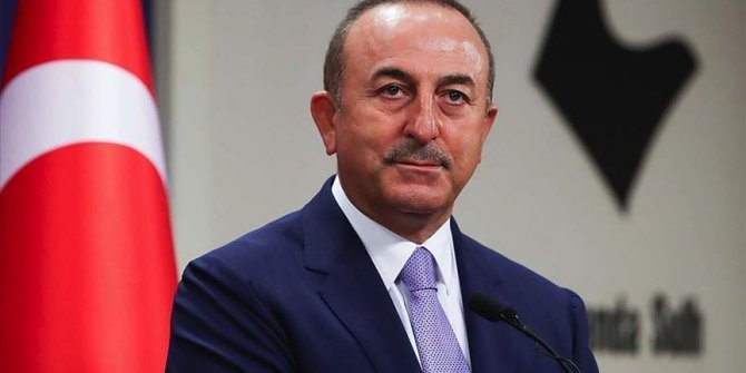 Dışişleri Bakanı Çavuşoğlu: Fransa, AB'nin ve Orta Doğu'nun liderliğine oynuyor