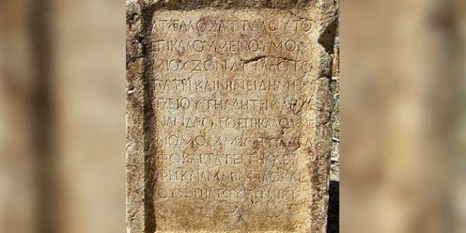 Isparta'da 1800 yıllık kitabe ele geçirildi