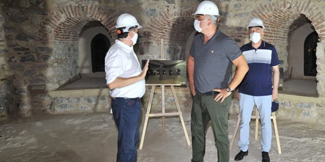Bakan Ersoy Galata Kulesi'nde incelemelerde bulundu