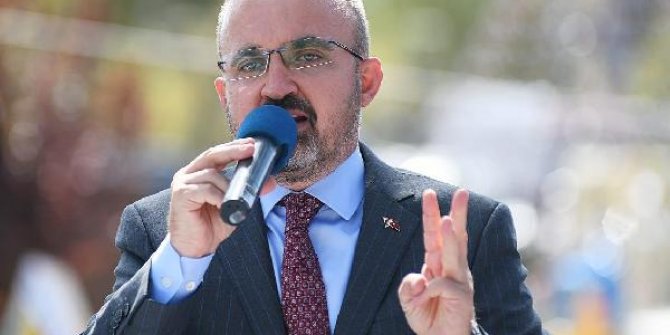 AK Partili Turan: Fransa Cumhurbaşkanı'na Türkçe tweet attıran adamın adı Recep Tayyip Erdoğan’dır
