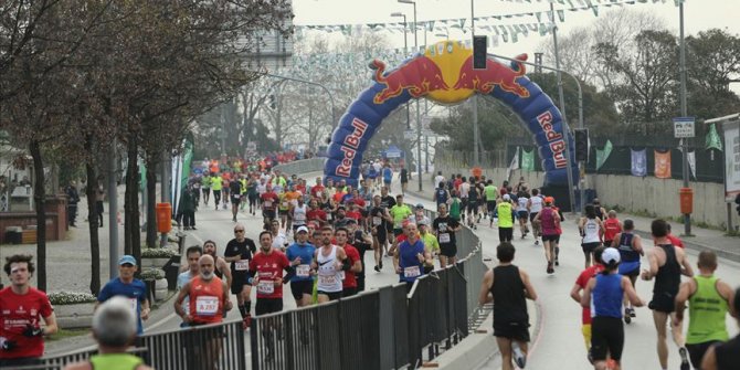 Vodafone İstanbul Yarı Maratonu nedeniyle bazı yollar trafiğe kapatılacak