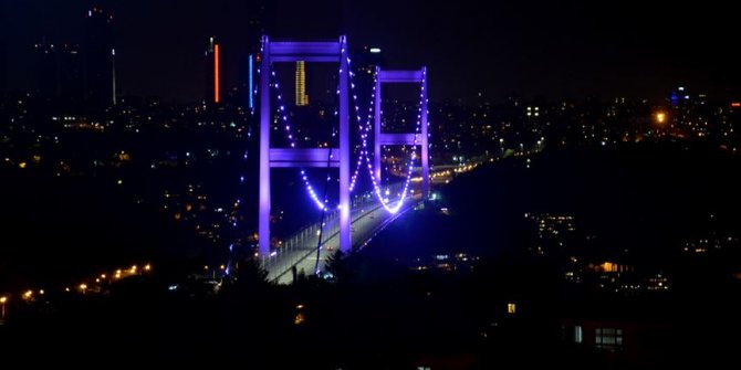 FSM Köprüsü 'alzaymır günü'nde mor ışıkla aydınlatılacak