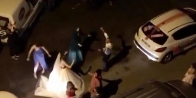 Yeni evli çiftler, balayı ve müzikli eğlenceden vaçgeçmedi