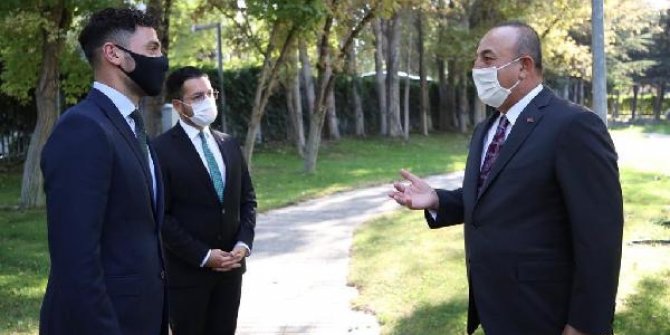 Bakan Çavuşoğlu: Sinan Gümüş ile entegrasyon ve gençlik alanında birlikte çalışacağız