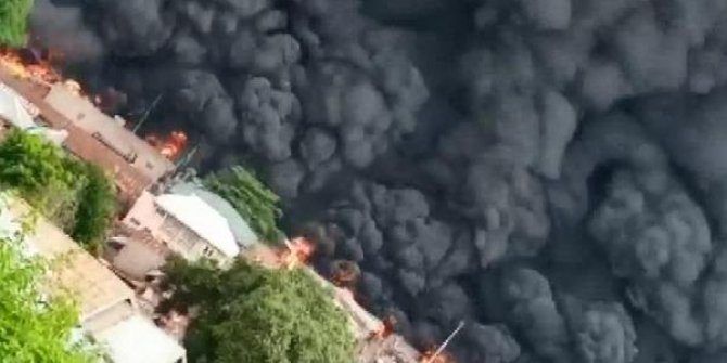 Nijerya’da yakıt tankeri patladı: 23 ölü
