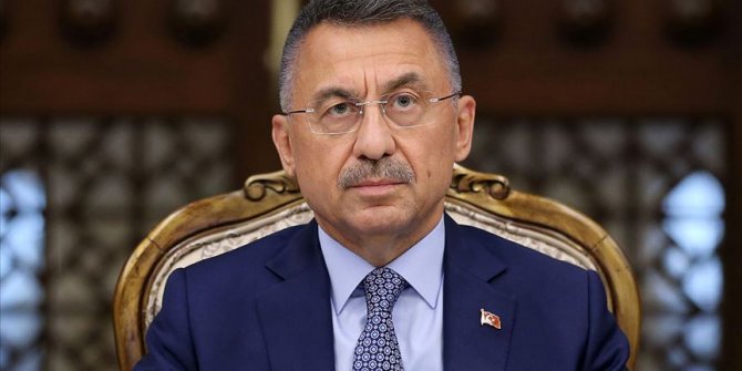 Cumhurbaşkanı Yardımcısı Oktay vefatının 8. yılında Neşet Ertaş'ı andı