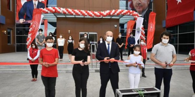 Cumhurbaşkanı Erdoğan, 'Edirne Deneyap Atölyeleri'ni canlı bağlantı ile açtı
