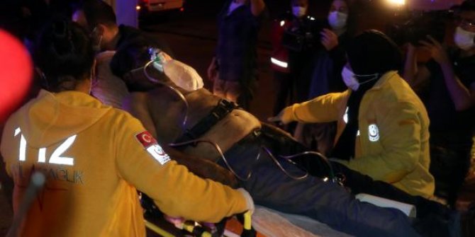 Hastane odasında yangın çıkaran psikiyatri hastası öldü, 2 kişi yaralandı