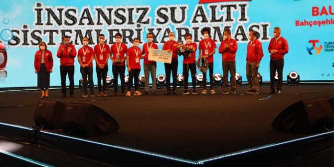 ‘İnsansız su altı sistemleri’ ile Teknofest’te 1’inci oldular