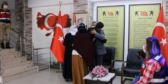 İkna yoluyla teslim olan terörist Erzurum'da ailesiyle buluştu